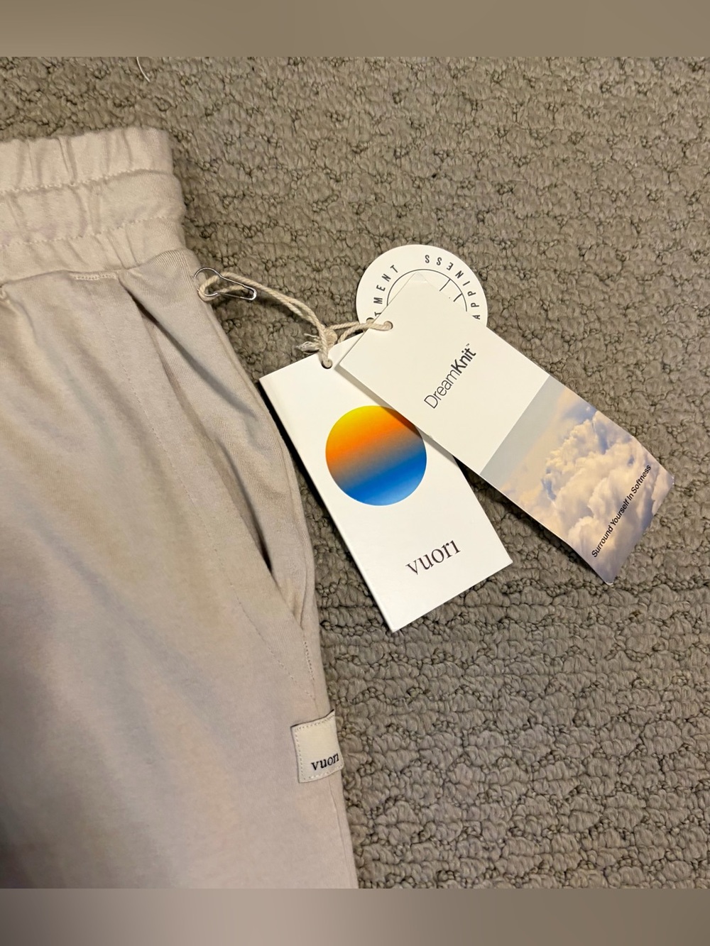 Vuori Halo Essential Wideleg Pant - Long - Picture 5 of 9